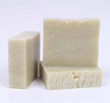 Load image into Gallery viewer, Rainforest Gardenia Olive Oil Soap
